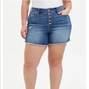Torrid Midi High Rise Short